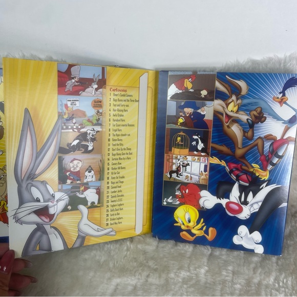 Looney Tunes: Spotlight Collection The Premiere Edition box set complete 2 DVDs - Picture 3 of 4